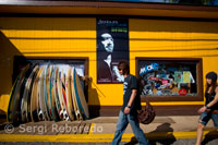 Tiendas para surfistas en Haleiwa. O’ahu.